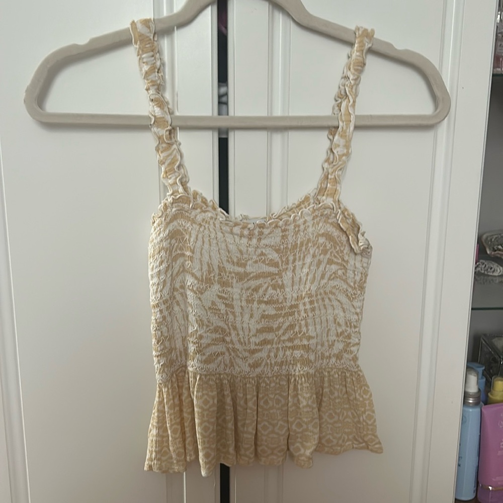 Summer lettuce cut tank top
